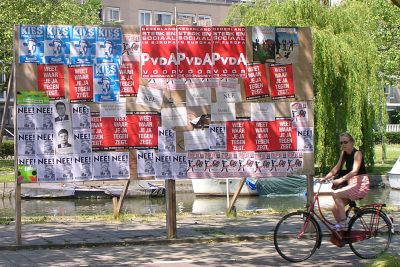 verkiezingsbord op Mauritskade